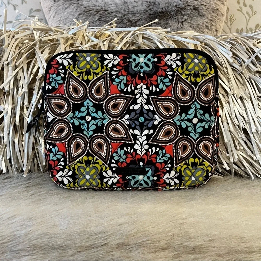 VERA BRADLEY Sierra 2015 Black Orange Blue 10.5 x 8” Padded Tech Tablet Sleeve